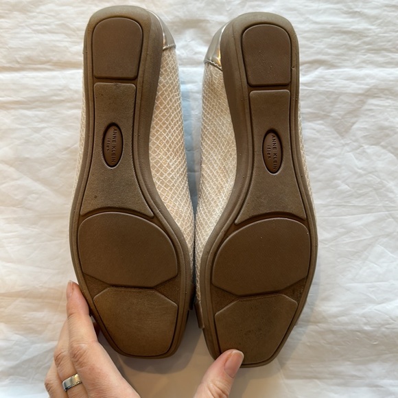 Anne Klein Women Flats Taupe Shoes Size 7.5 - Picture 6 of 8